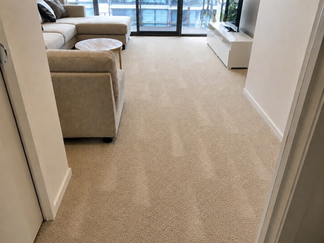 Same hallway carpet after end of lease carpet cleaning in Perth – ready for the final inspection
