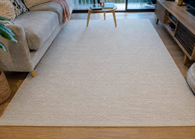 Same wool rug after professional rug cleaning in Melbourne – colours and pile restored